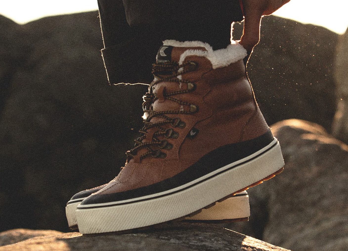 IBIRA Black Nubuk Boot