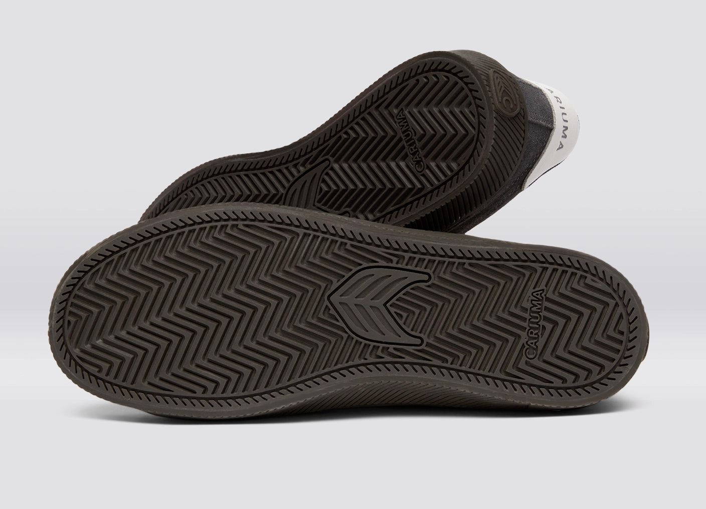 SALVAS Magnet Grey Suede Warm White Logo Sneaker