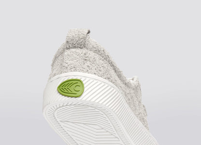 OCA Low Hairy Suede Smoke White