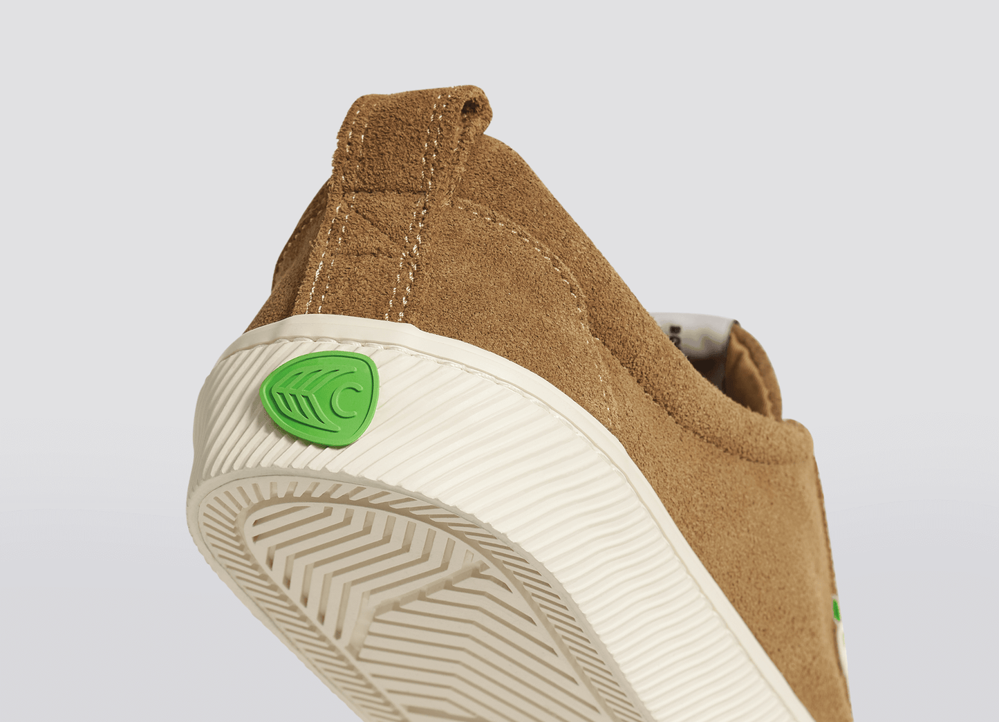 OCA Low Camel Suede Sneaker