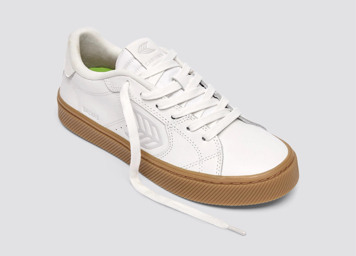 SALVAS Smooth Leather Warm White Logo Gum